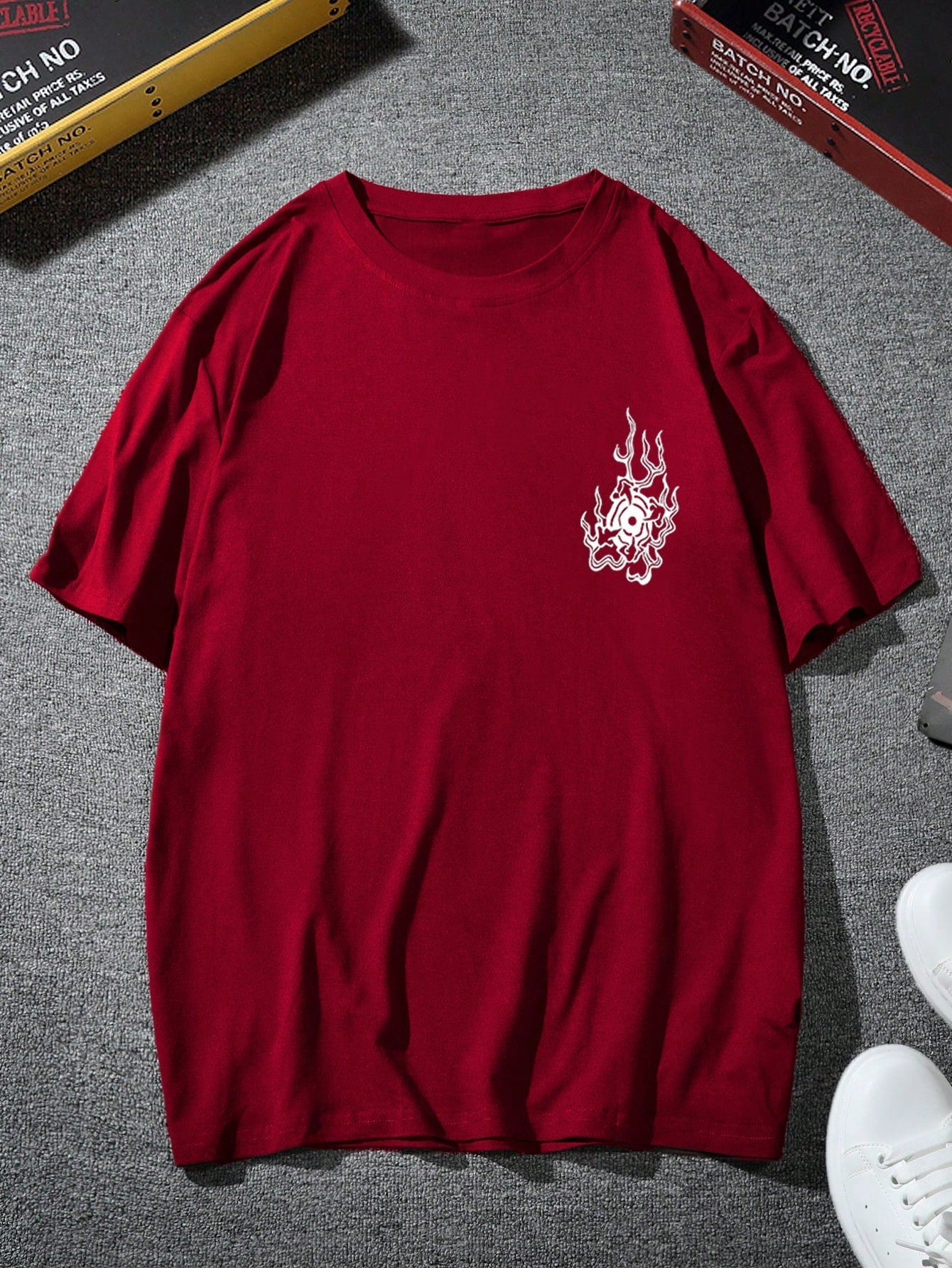 Camiseta Masculina Oversized Estampa De Dragão Urbana Camiseta Masculina Oversized Estampa De Dragão Urbana