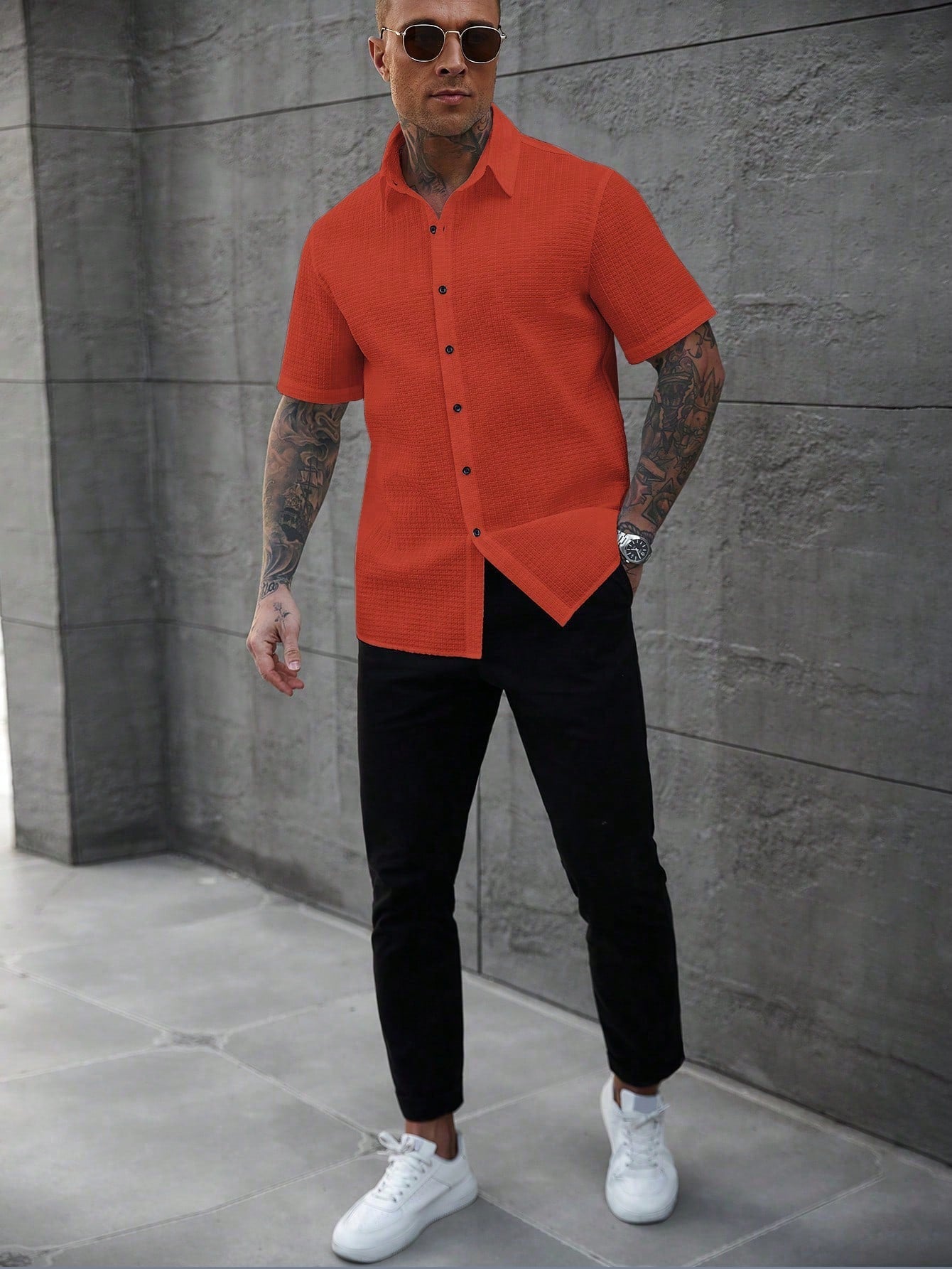 Camisa Masculina De Botão Textura Minimalista Botões Contrastantes Camisa Masculina De Botão Textura Minimalista Botões