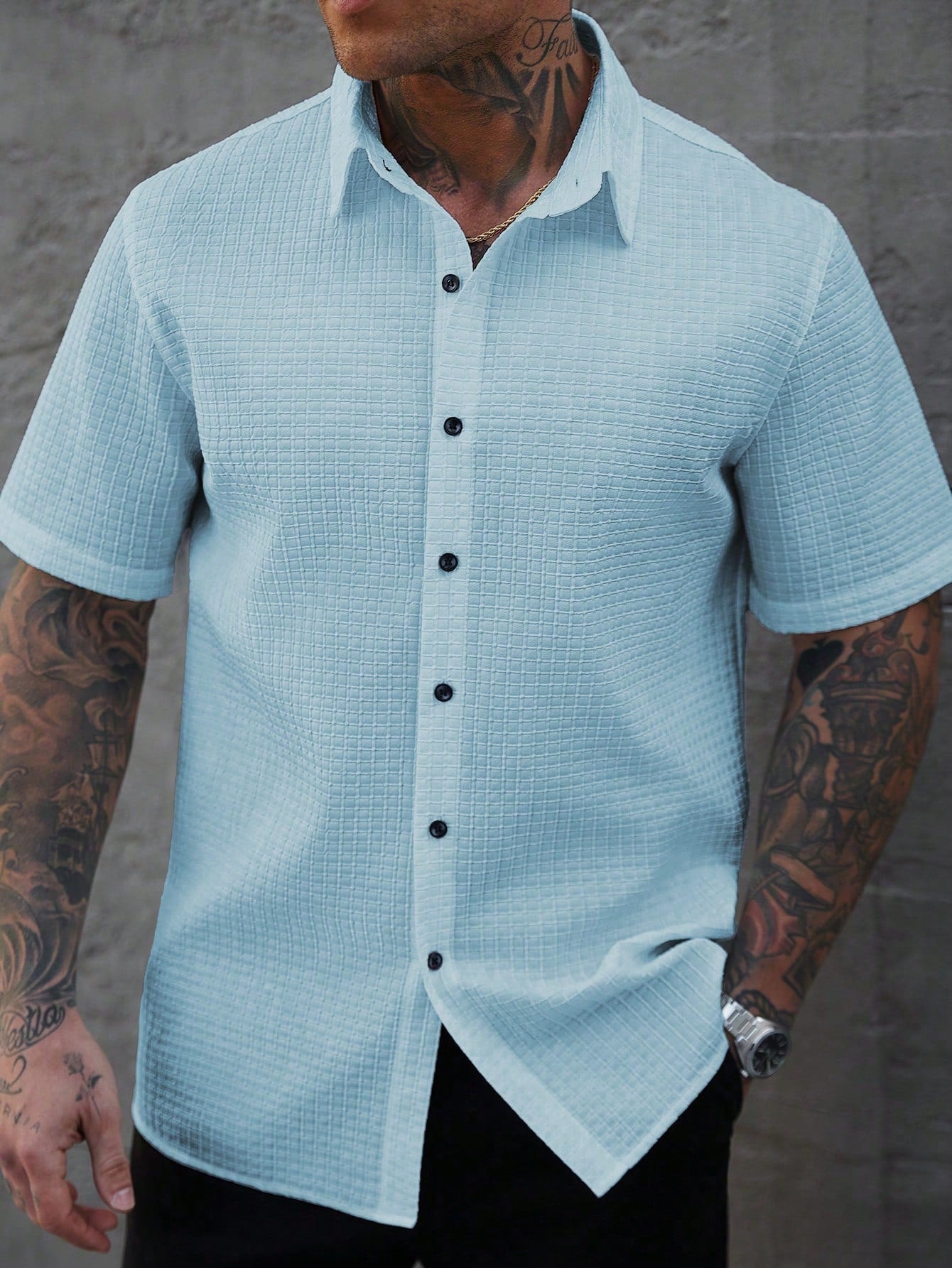 Camisa Masculina De Botão Textura Minimalista Botões Contrastantes Azul Bebê / PP Camisa Masculina De Botão Textura