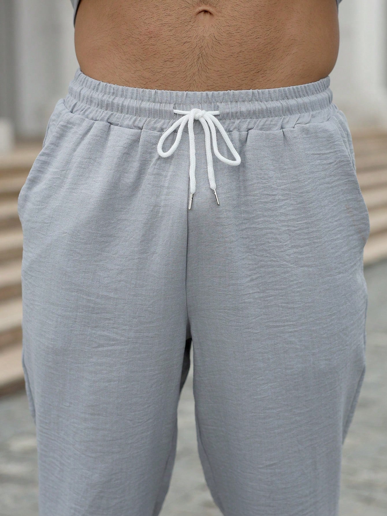 Conjunto Masculino Camisa Curta Com Botões E Calça Com Bolsos Conjunto Masculino Camisa Curta Com Botões E Calça Com