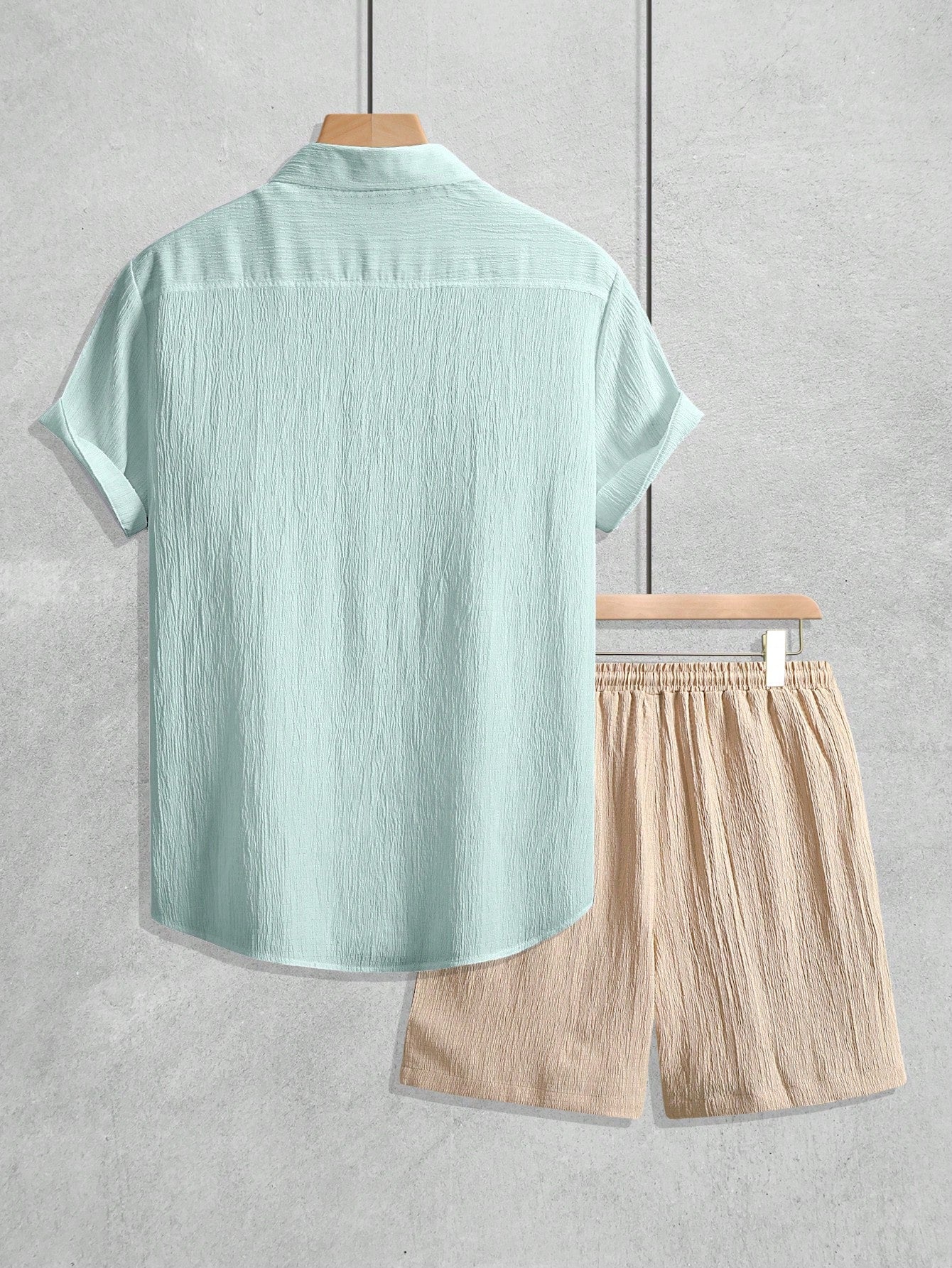 Conjunto Masculino Camisa Manga Curta E Shorts Confortáveis Conjunto Masculino Camisa Manga Curta E Shorts Confortáveis