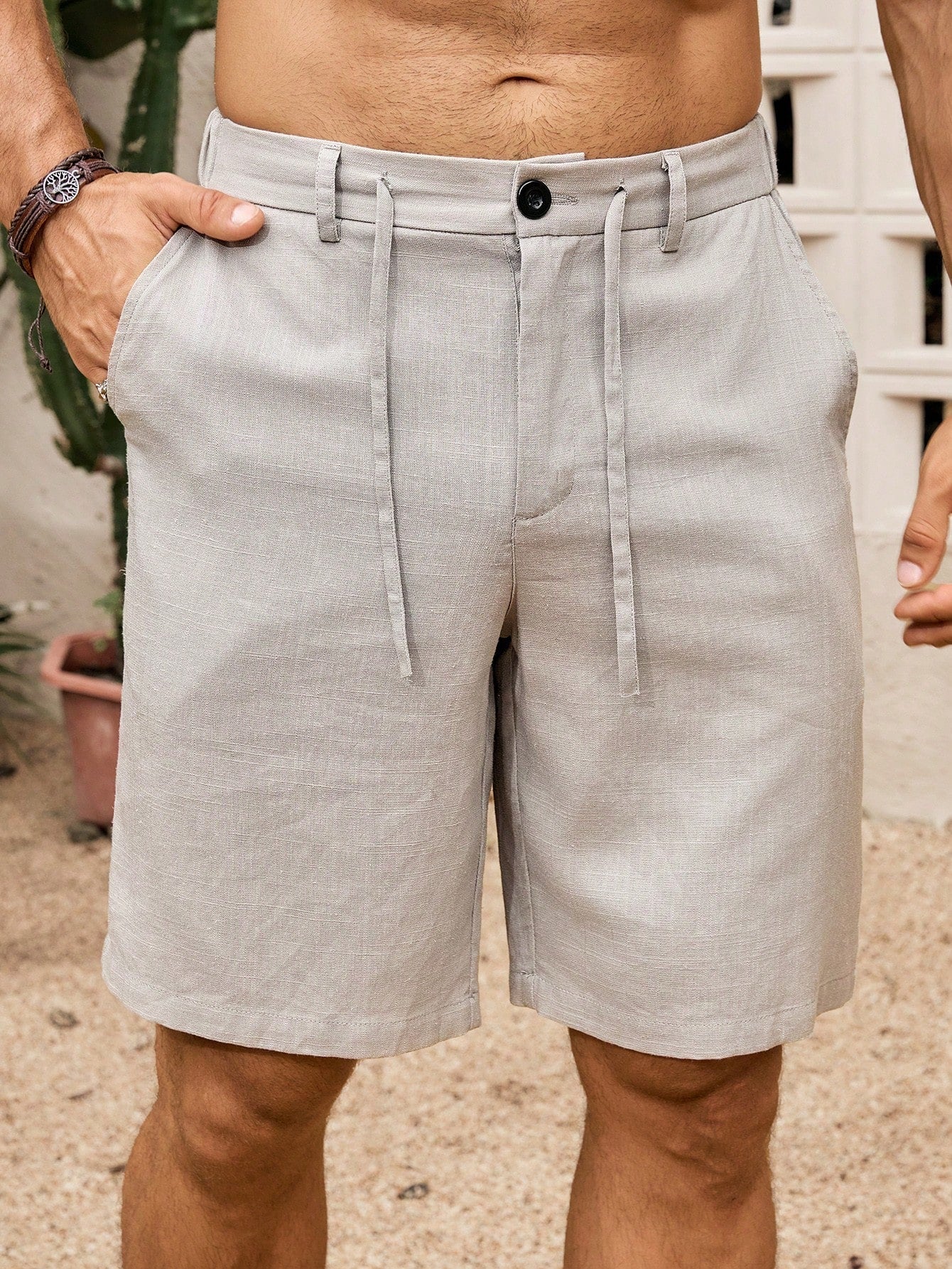 Bermuda Masculina De Linho Com Cintura Ajustável Elegante Bermuda Masculina De Linho Com Cintura Ajustável Elegante