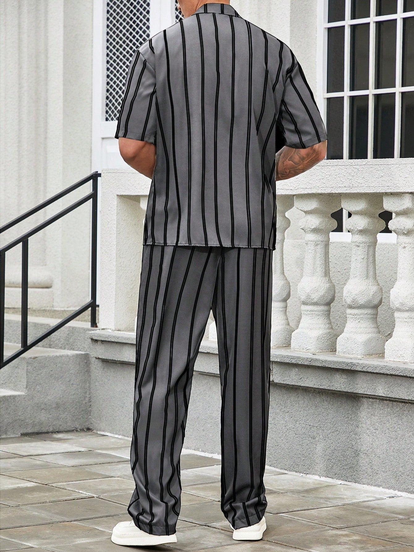 Conjunto Masculino Camisa Listrada E Calça Reta Estilo Verão Conjunto Masculino Camisa Listrada E Calça Reta Estilo