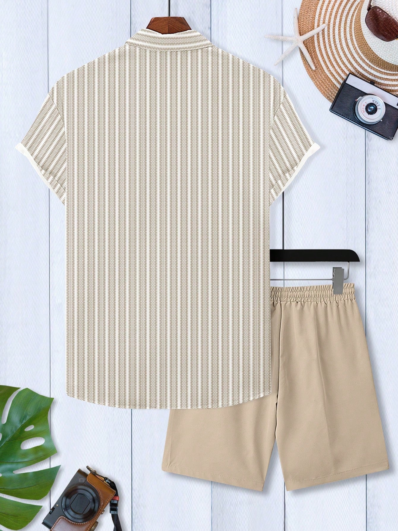 Conjunto Masculino Camisa Listrada Manga Curta E Bermuda Casual Conjunto Masculino Camisa Listrada Manga Curta E