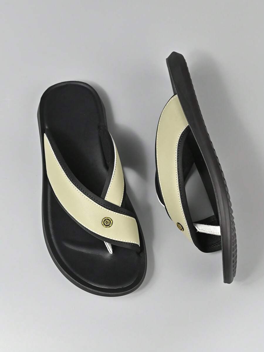 Chinelo Masculino Casual Aberto Estilo Patchwork Solado Fino Chinelo Masculino Casual Aberto Estilo Patchwork Solado