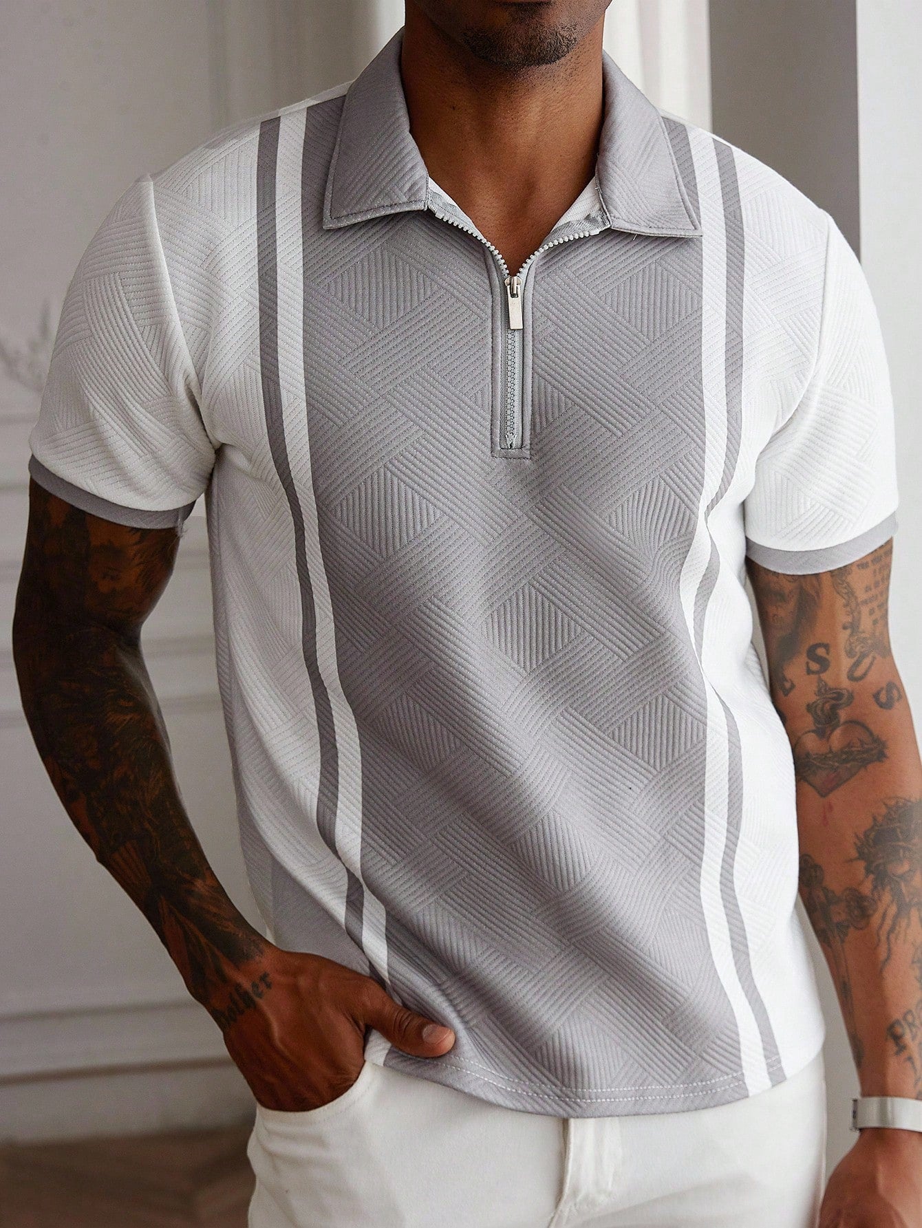 Camisa Polo Masculina Zíper Textura Geométrica Sofisticada Camisa Polo Masculina Zíper Textura Geométrica Sofisticada