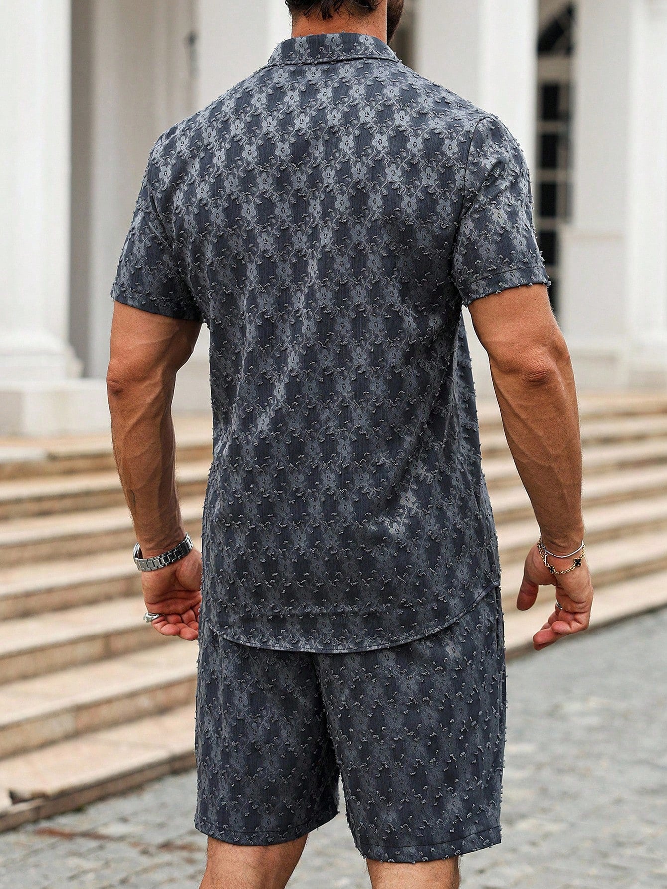 Conjunto Masculino Camisa Manga Curta E Shorts Estampa Total Conjunto Masculino Camisa Manga Curta E Shorts Estampa