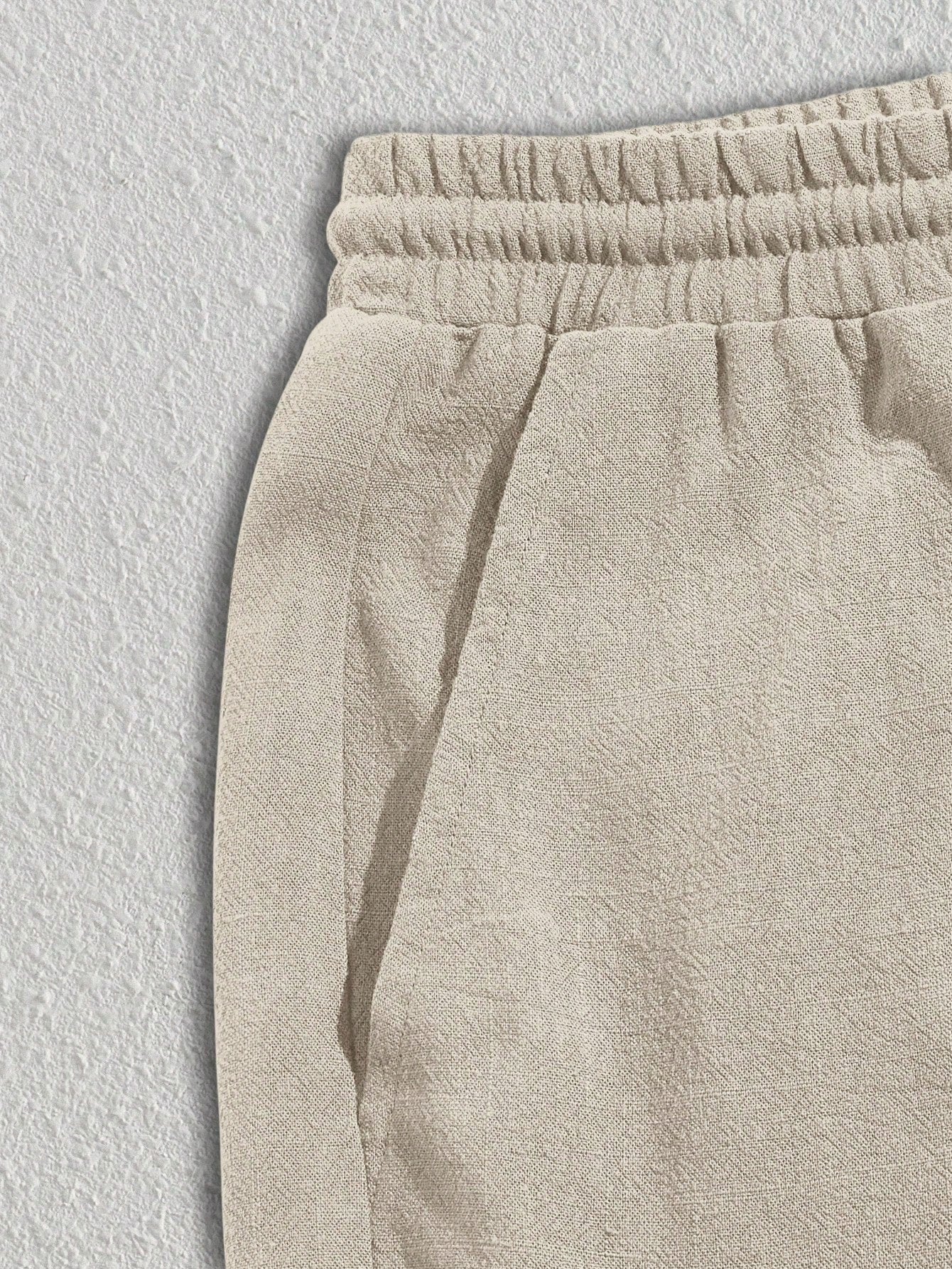 Shorts Masculino Casual Com Tecido Texturizado E Cordão Ajustável Shorts Masculino Casual Com Tecido Texturizado E