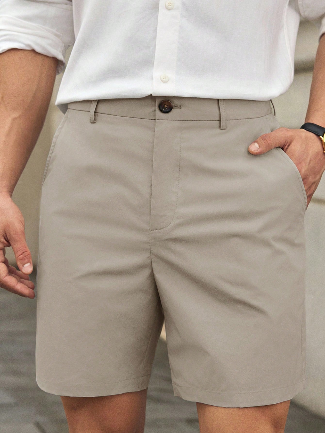 Shorts Masculino Chino Slim Com Design Minimalista Caqui / PP Shorts Masculino Chino Slim Com Design Minimalista