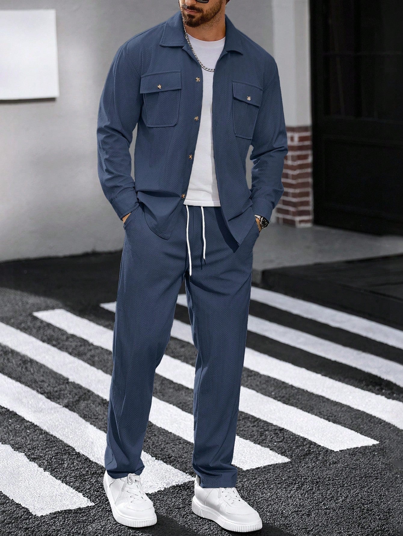 Conjunto Masculino Camisa Workwear E Calça De Veludo Cotelê Azul Royal / PP Conjunto Masculino Camisa Workwear E Calça