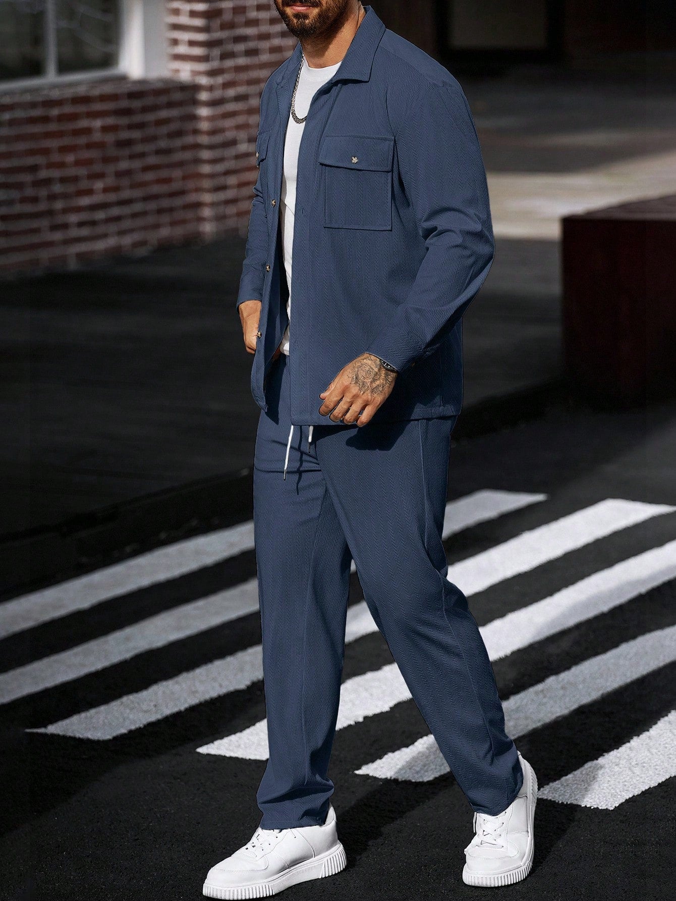 Conjunto Masculino Camisa Workwear E Calça De Veludo Cotelê Conjunto Masculino Camisa Workwear E Calça De Veludo Cotelê