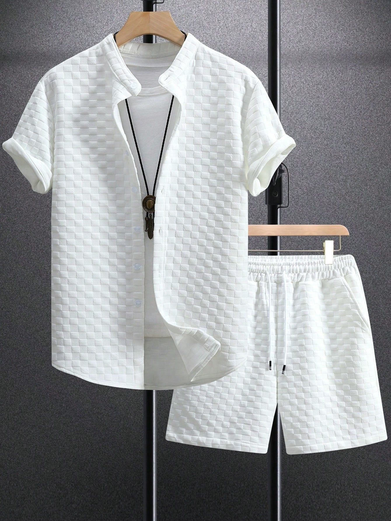 Conjunto Masculino Camisa Texturizada E Shorts Confortáveis Branco / PP Conjunto Masculino Camisa Texturizada E Shorts