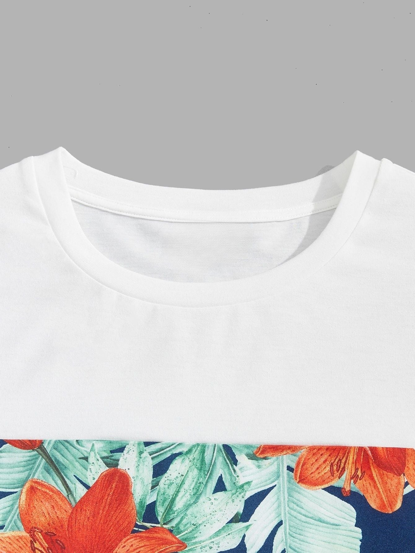 Camiseta Masculina Estampa Floral Na Faixa Frontal Camiseta Masculina Estampa Floral Na Faixa Frontal