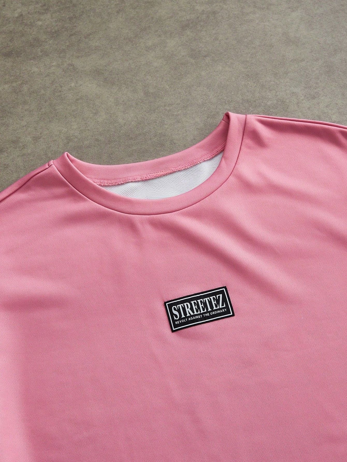 Camiseta Masculina Oversized Estampa Tolerance Religiosa Camiseta Masculina Oversized Estampa Tolerance Religiosa