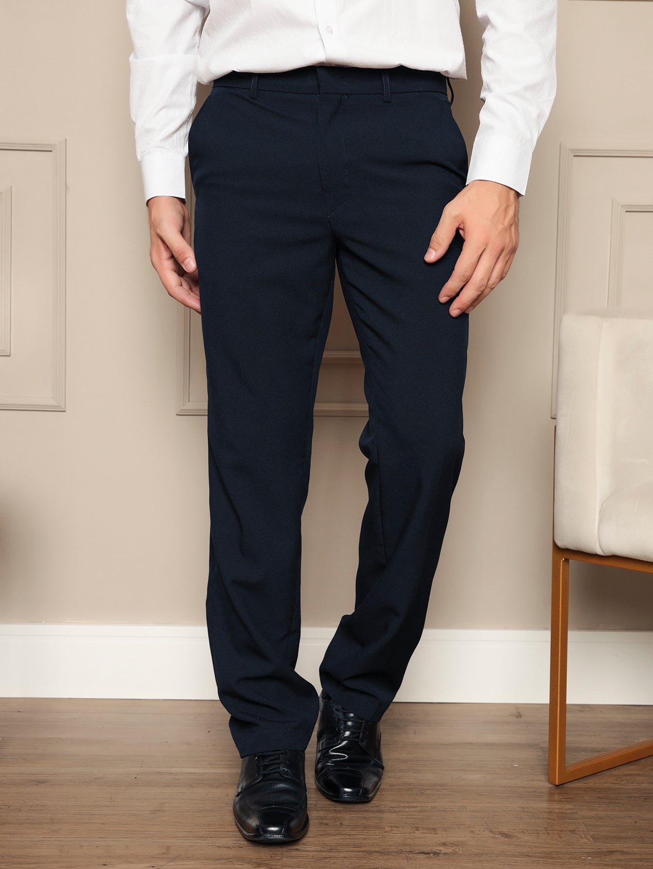 Calça Masculina Social Slim Fit Com Cós E Bolso Lateral Calça Masculina Social Slim Fit Com Cós E Bolso Lateral