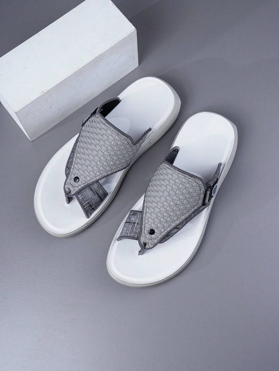 Chinelo Masculino Casual Estilo Listrado Leve e Versátil Chinelo Masculino Casual Estilo Listrado Leve e Versátil