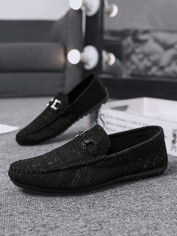 Mocassim Masculino Texturizado Elegante Com Detalhe Metálico Preto / 36 Mocassim Masculino Texturizado Elegante Com