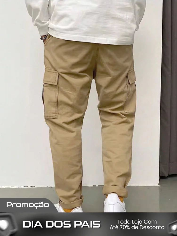 Calça Masculina Cargo Com Bolsos Laterais E Punho Ajustável Calça Masculina Cargo Com Bolsos Laterais E Punho Ajustável