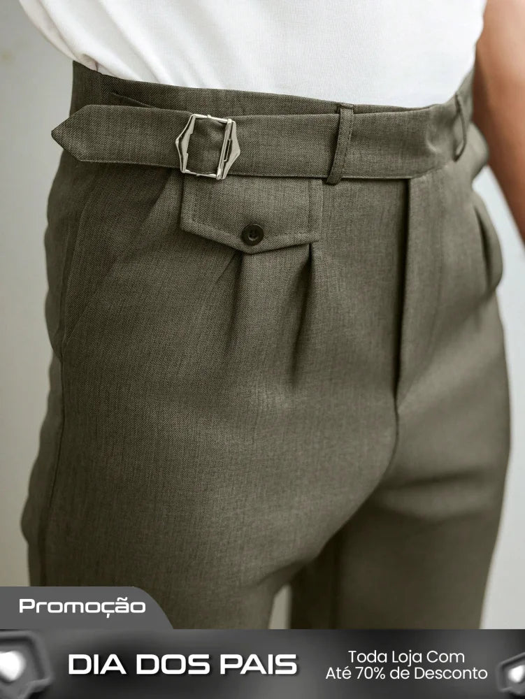 Calça Masculina Social Slim Fit Com Cós Alto E Pregas Frontais Calça Masculina Social Slim Fit Com Cós Alto E Pregas