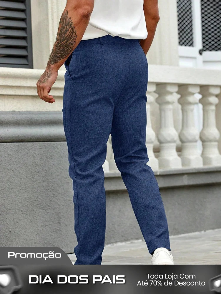 Calça Masculina Social Slim Fit Com Cós Alto E Pregas Frontais Calça Masculina Social Slim Fit Com Cós Alto E Pregas