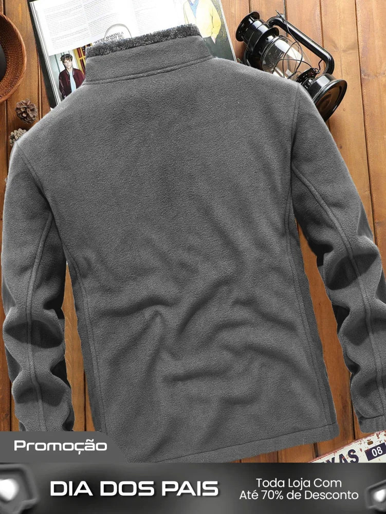 Moletom Masculino Forrado Com Patches Decorativos Moletom Masculino Forrado Com Patches Decorativos