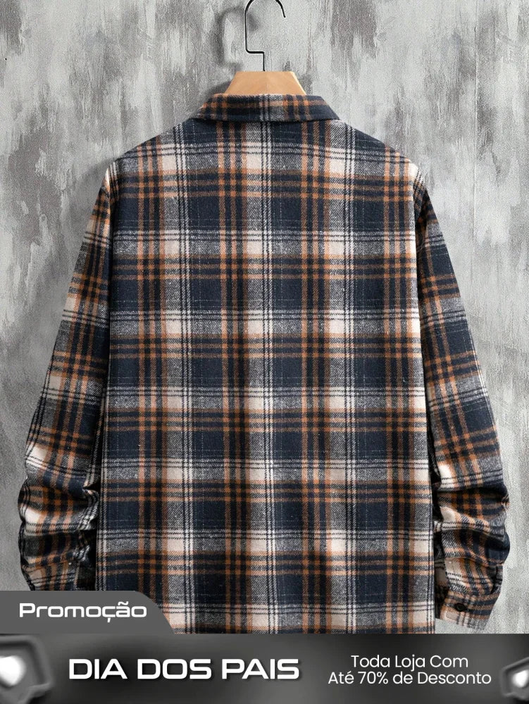 Moletom Masculino Xadrez Estilo Shacket Com Bolsos Utilitários Moletom Masculino Xadrez Estilo Shacket Com Bolsos