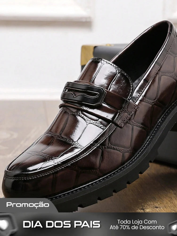 Sapato Masculino Loafer Croco Envernizado Solado Tratorado Sapato Masculino Loafer Croco Envernizado Solado Tratorado