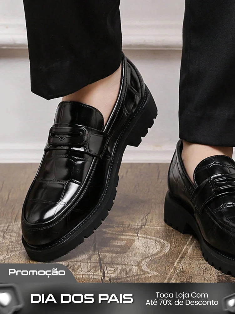 Sapato Masculino Loafer Croco Envernizado Solado Tratorado Preto / 36 Sapato Masculino Loafer Croco Envernizado Solado