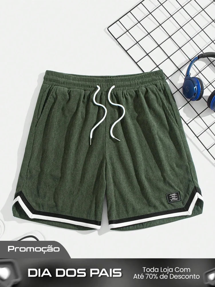 Shorts Masculino Em Veludo Cotelê Com Detalhes Contrastantes Shorts Masculino Em Veludo Cotelê Com Detalhes